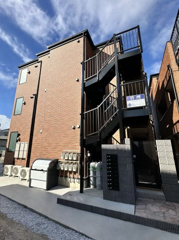 ベイルーム横須賀堀ノ内プレミアの外観|きれいな外観です