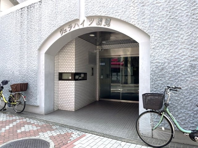 ヴェラハイツ鶴見のエントランス|毎日通るエントランスはこのようになっています