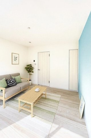 grenade横須賀（グルナードヨコスカ）の居間・リビング|こちらのリビングで趣味の時間をお楽しみください