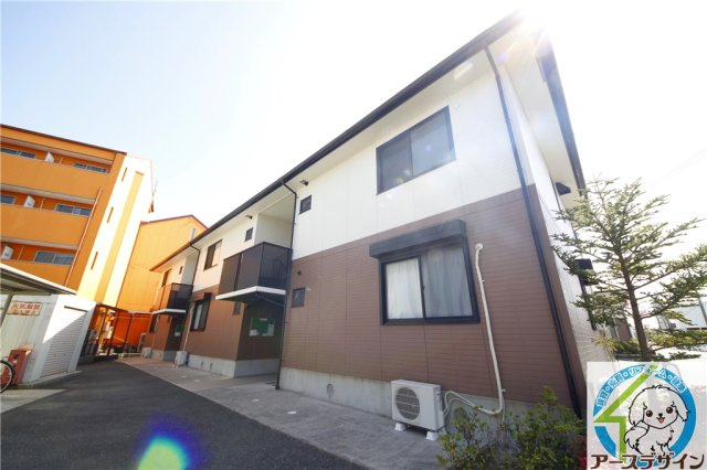 メゾンソレーユの外観