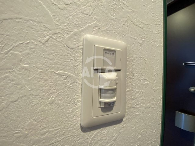 プレジオ城北のその他|プレジオ城北　人感センサーライト