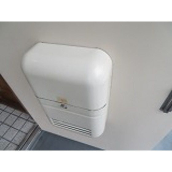 フラットエイトの玄関|ドアポスト