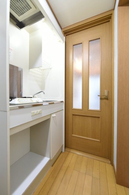 アミューズ鷺宮のキッチン|コンパクトなキッチンで掃除もラクラク