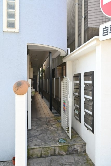 アミューズ鷺宮のエントランス|ゆとりのあるエントランスです