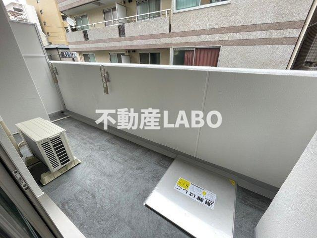 セレニテ難波ミラク壱番館のバルコニー