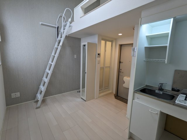 マルズモリシタの居間・リビング|使いやすいリビングです