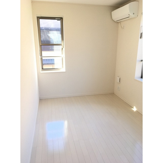 サファイア北千住の居間・リビング|こちらの居間で趣味の時間をお楽しみください