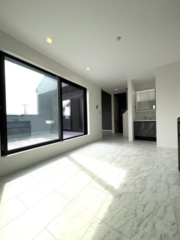 藤沢駅徒歩12分×ホテルライクなデザイン邸宅のキッチン