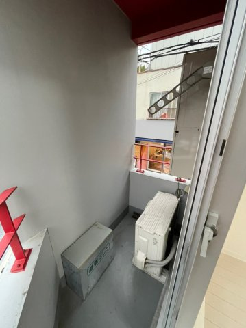 BILANCIAのバルコニー|暖かな日差しのふりそそぐバルコニー