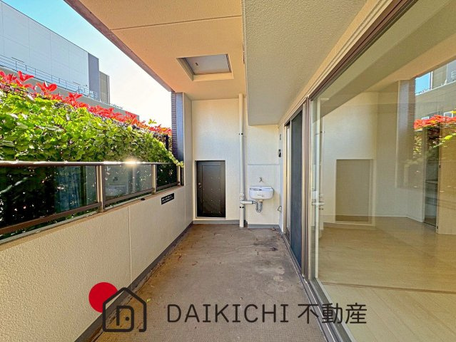 【バルコニー】 | ポレスターステーションシティ鴻巣　