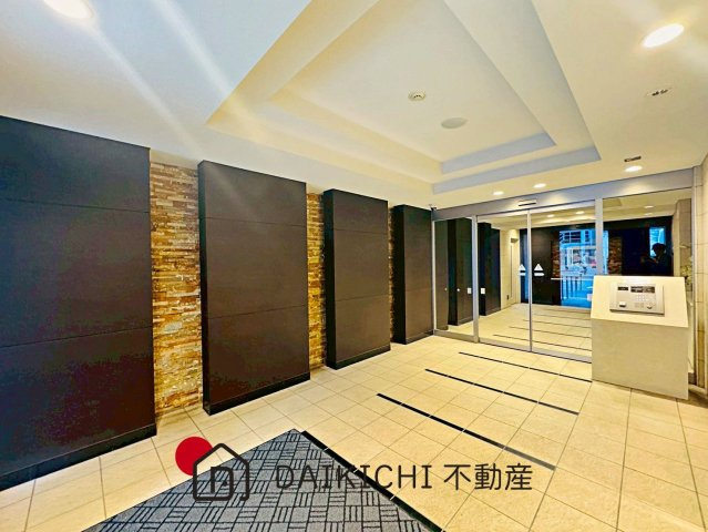 【エントランス】 | ポレスターステーションシティ鴻巣　