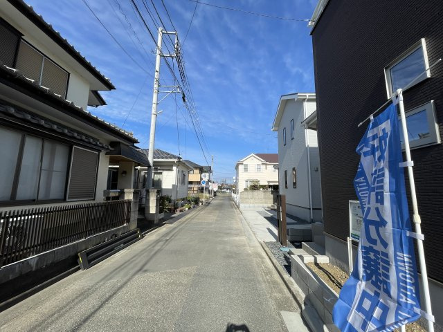新築戸建・新築建売　本庄市本庄4丁目　東小・東中の前面道路含む現地写真
