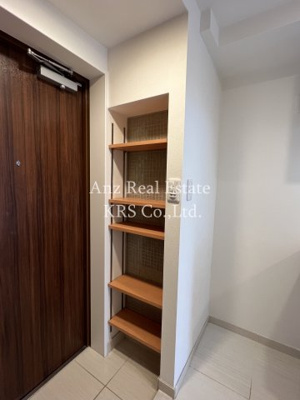 【設備】 | リンクハウス京町堀 | 玄関にある棚！
