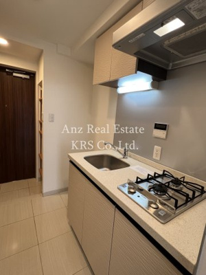 【キッチン】 | リンクハウス京町堀 | キッチンの横に収納棚があって便利！