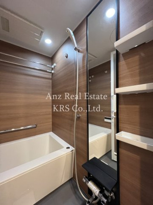 【浴室】 | リンクハウス京町堀 | 浴室暖房乾燥機能付き♪雨の日の洗濯物干しや防カビ対策に！