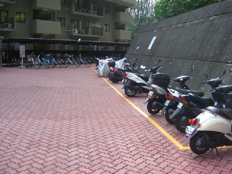 ユニハイム千里丘1号棟のその他共用部分