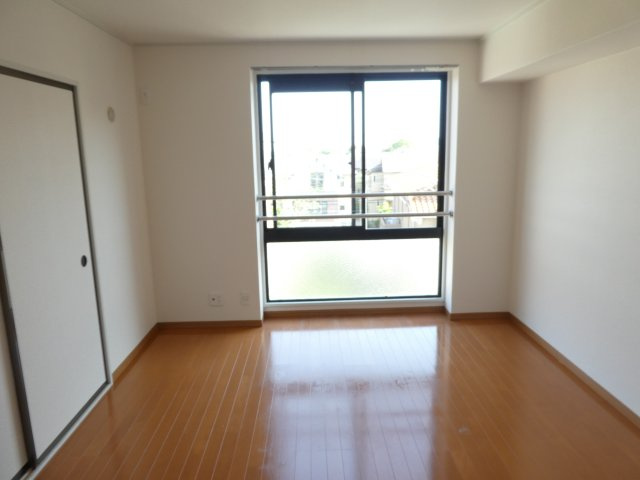 ヴィラ宝塚　宝松苑の寝室