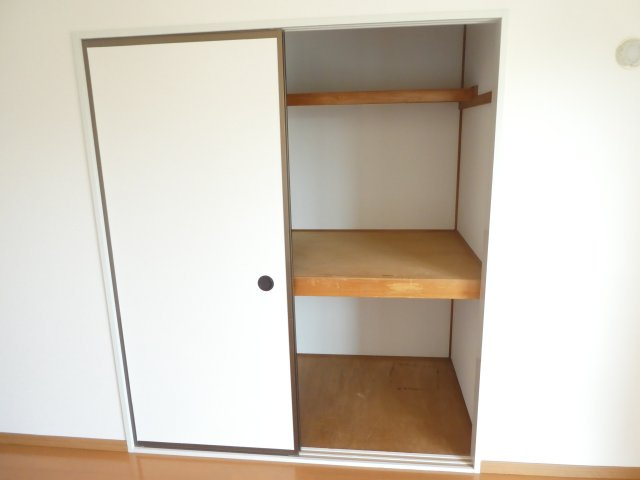 ヴィラ宝塚　宝松苑の収納