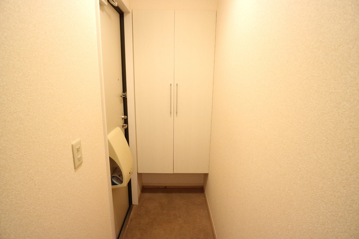 ウィルモア垂水の玄関