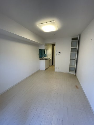 SOCIETY SHINNAKANO (ソサエティ新中野)の居間・リビング