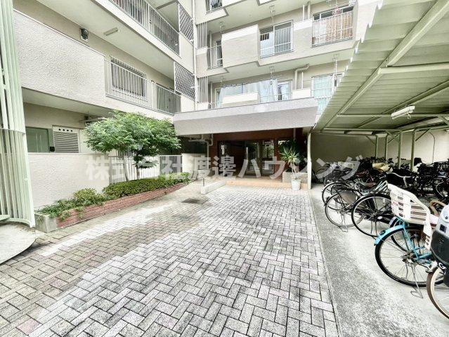 大建コーポ江坂Ⅱのエントランス