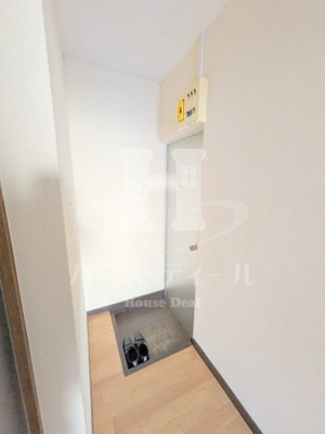 【玄関】 | 山口ビル | 玄関です