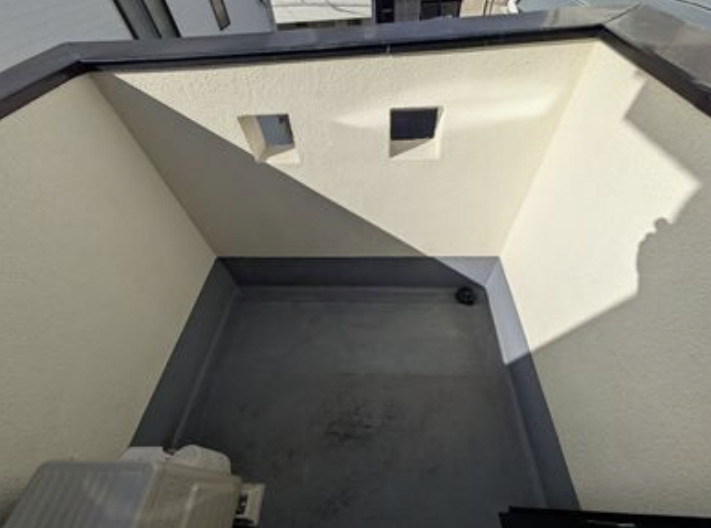 鷹番2丁目戸建てのバルコニー