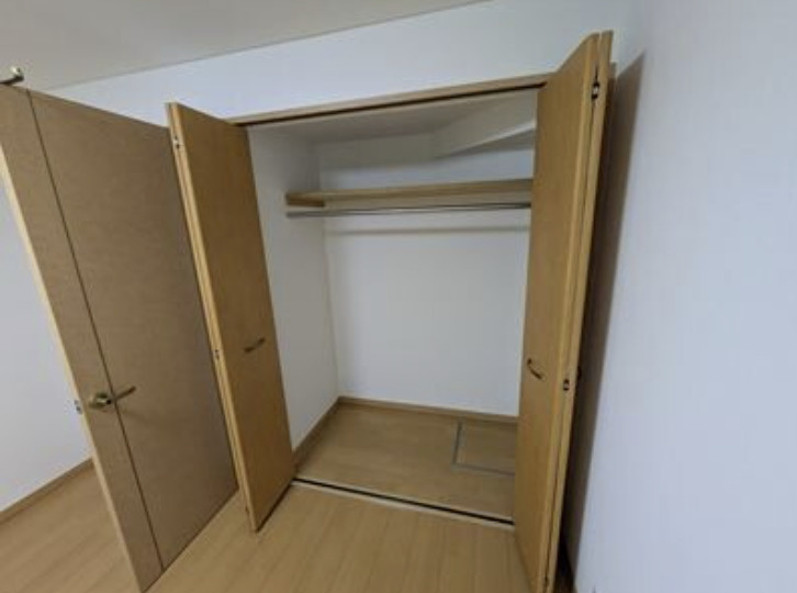 鷹番2丁目戸建ての収納