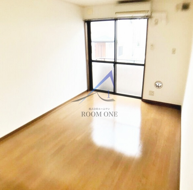 カロス３０の居間・リビング|洋室のお部屋です。