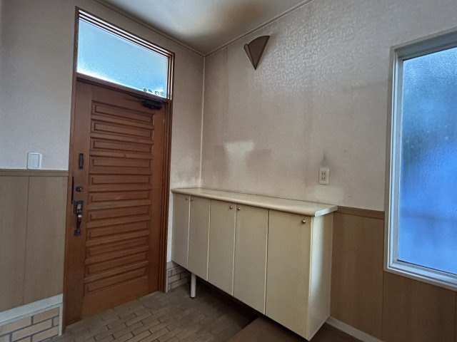 中古戸建　酒井根7の玄関
