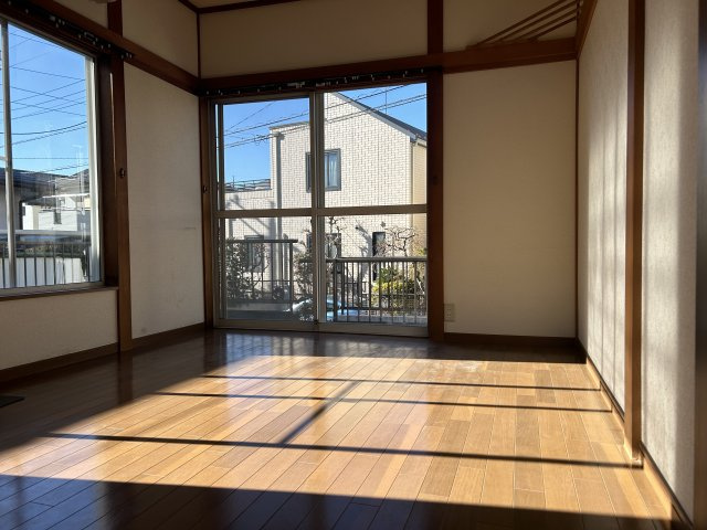 中古戸建　酒井根7の洋室