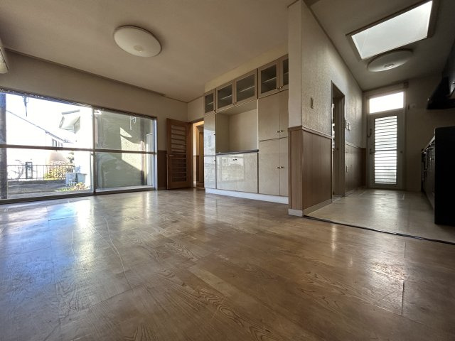 中古戸建　酒井根7の居間・リビング