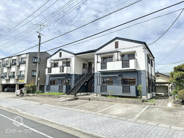 アゼリアコート2の外観