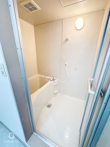 アゼリアコート2の浴室