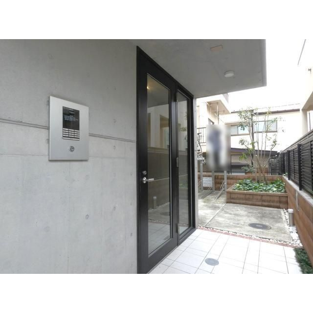 ウェルスクエアイズム文京小日向のエントランス