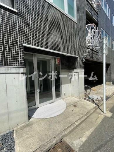 ID.1953/aのエントランス