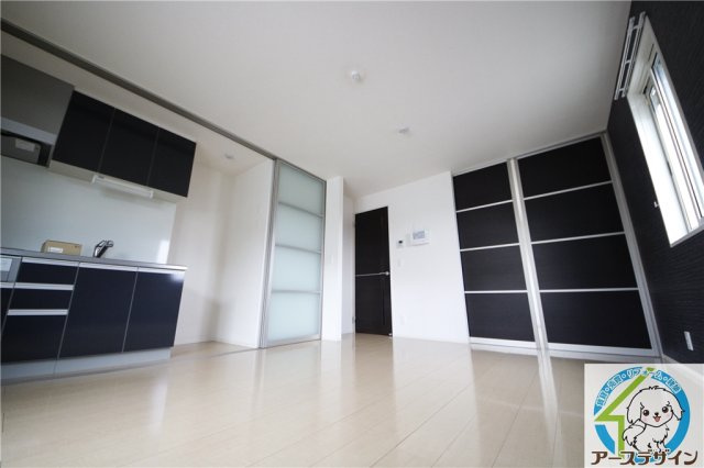 ローテローゼ大塚の居間・リビング|※類似部屋