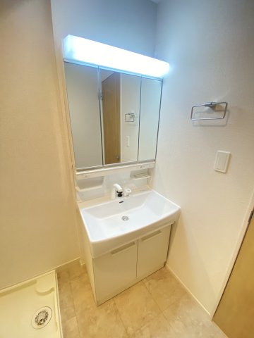 【独立洗面台】