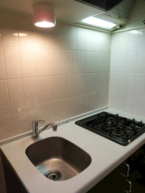 新品家具付きマンション上高井戸24(KaGood東京)のキッチン