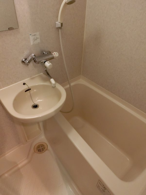 新品家具付きマンション上高井戸24(KaGood東京)の浴室