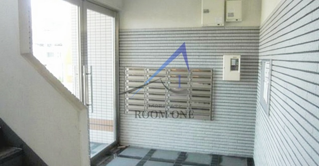 リーヴェルステージ横浜西のエントランス|エントランスです。