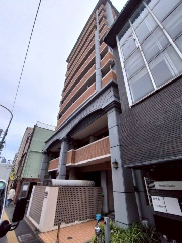 ダイナコートエスタディオ平尾の外観