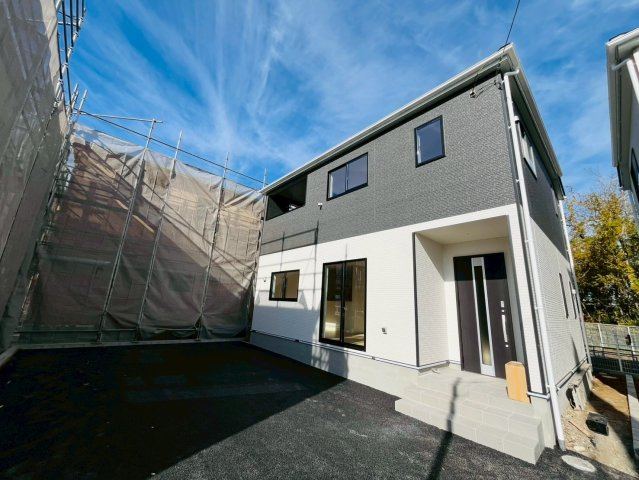 【Cradle Garden】　結城市結城　第４３　全４邸の外観|全棟主寝室7.5帖以上♪ゆったりとしたスペースでおくつろぎいただけます♪
2025年10月撮影