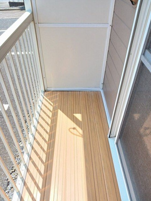 【バルコニー】 | カンパーニュ壱番館