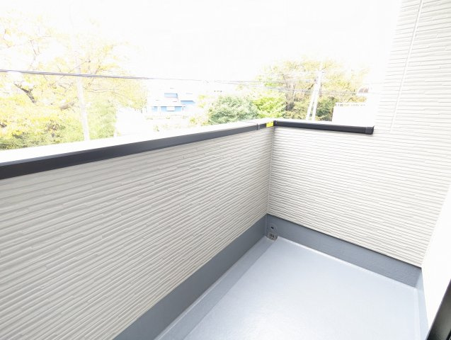 日立市桜川町　2期のバルコニー|自分の部屋専用のバルコニーで黄昏ませんか？♪