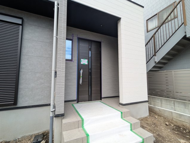 日立市桜川町　2期の玄関|玄関です。玄関は住まいの（顔）です～♪新しい生活を新しい家で♪