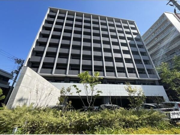 レジュールアッシュ塚本レジデンスの外観