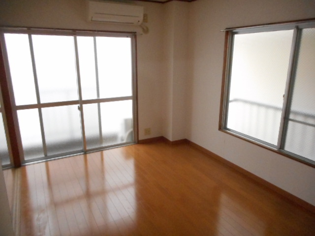 ひかりマンションの内装