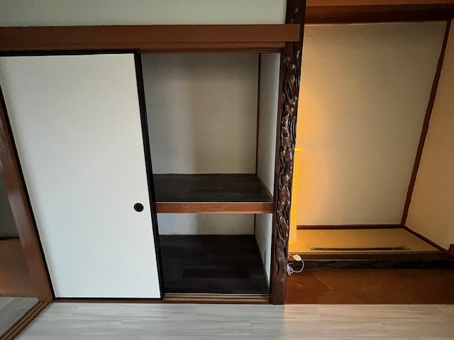 甲田二丁目貸家の収納