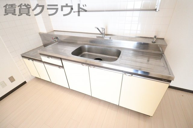 ライトコート斉藤Ⅱのキッチン|使いやすいキッチンです